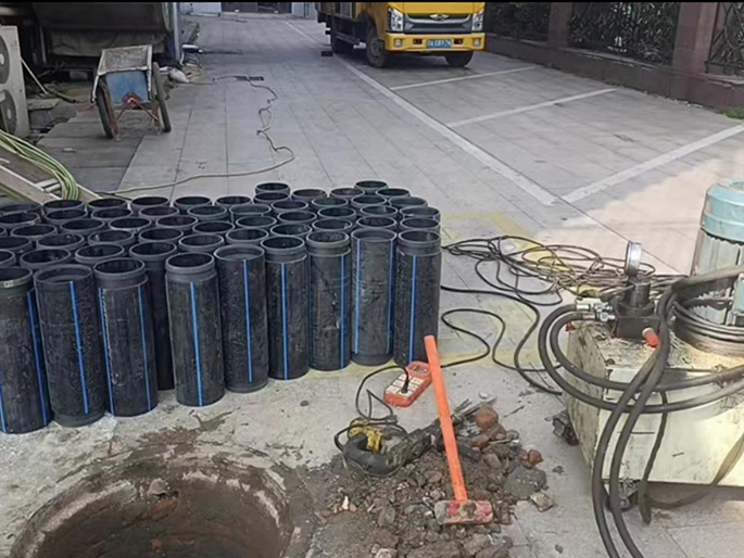 周至PE置换管厂家 DN315置换管 非开挖管短管置换